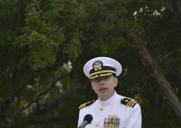 Naval Surface Warfare Center, Port Hueneme Division’s White Sands Detachment Undergoes Change of Charge; New Officer Brings Broad Test and Evaluation Background