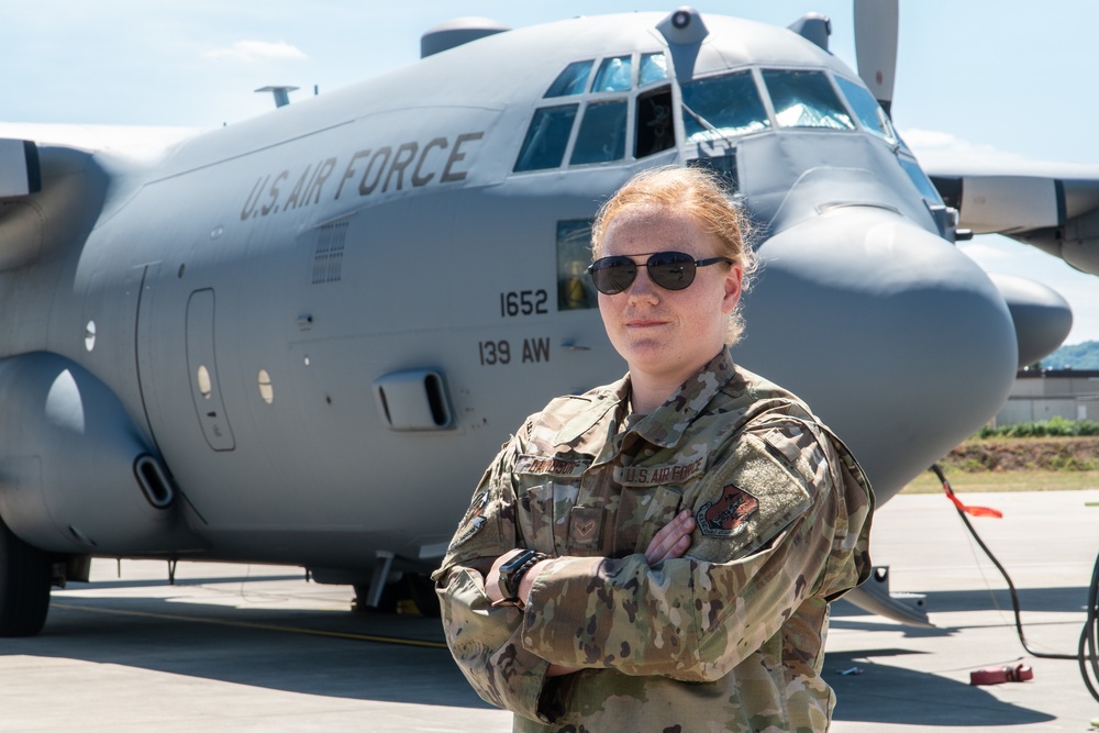 Airman’s passion for aviation extends beyond drill weekends