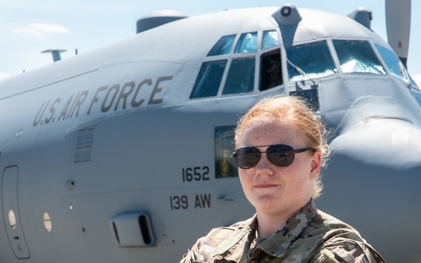 Airman’s passion for aviation extends beyond drill weekends