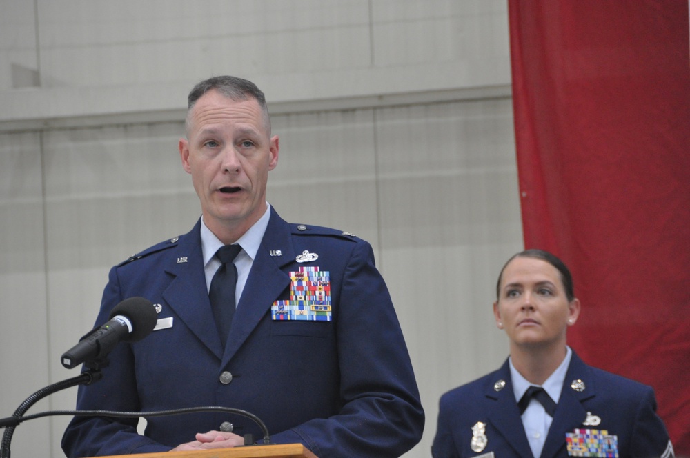 908th Security Forces Squadron Welcomes New Commander