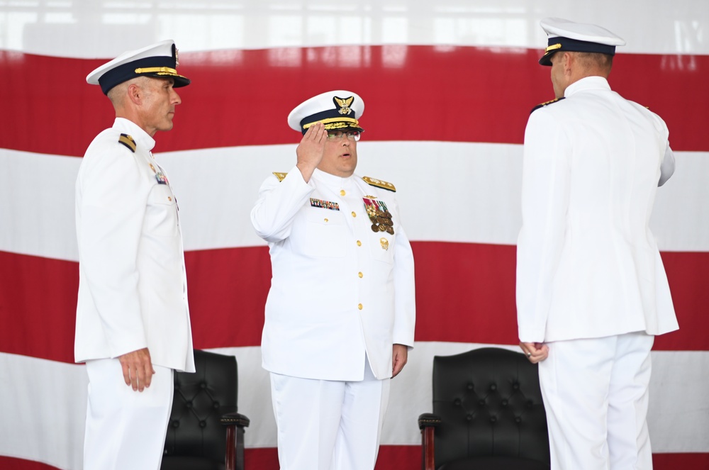 Coast Guard welcomes new Sector San Diego commanding officer in San Diego