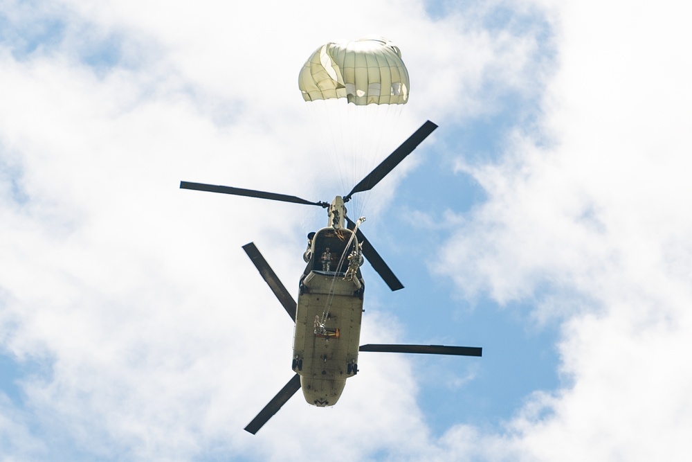 93 AGOW conducts joint airborne operation