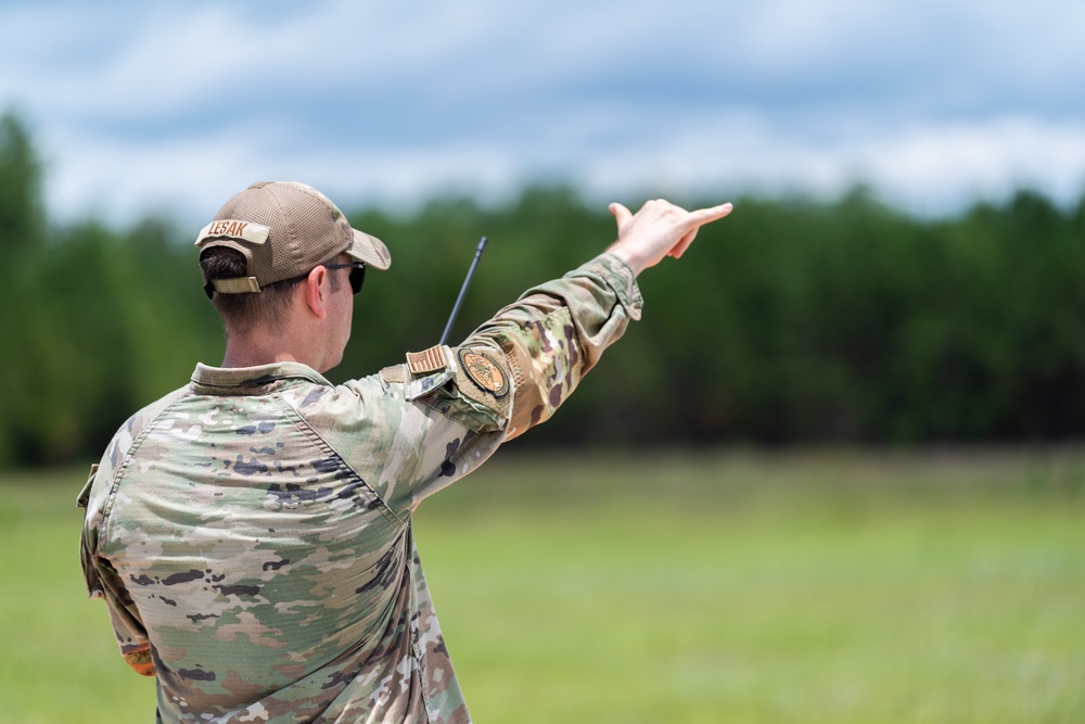 93 AGOW conducts joint airborne operation