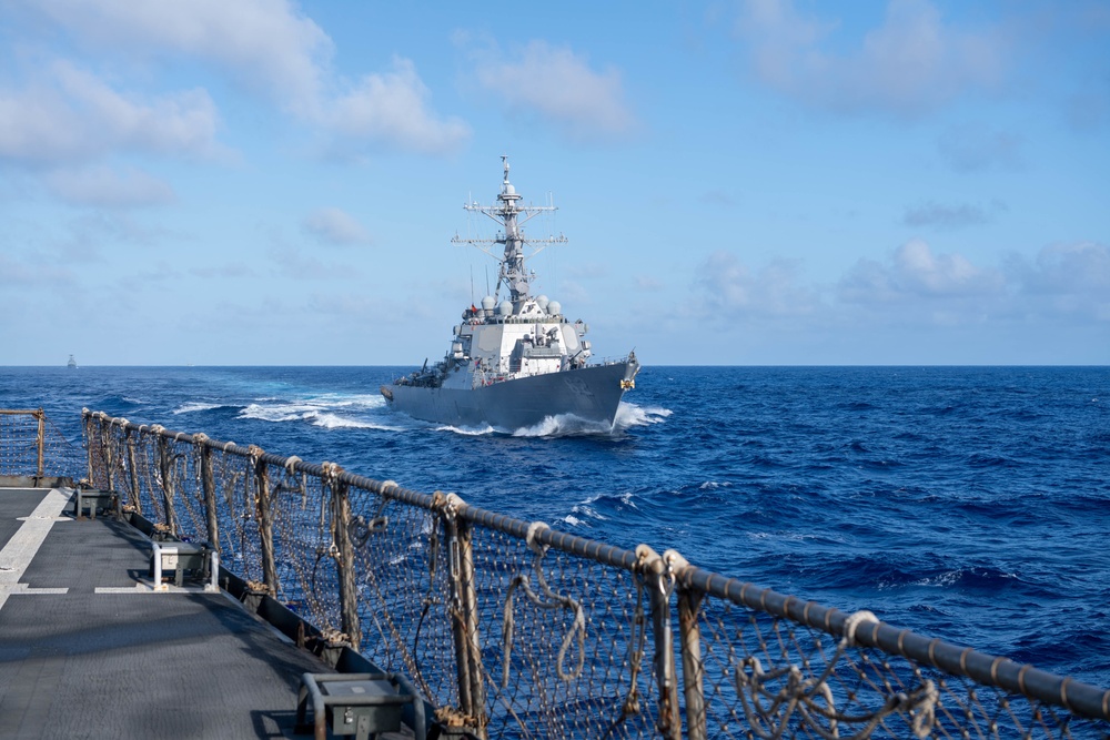 USNS Pecos practices refueling with partnering nations during RIMPAC 2022