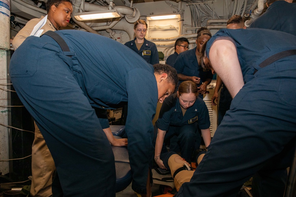 USS Leyte Gulf (CG 55) Mass Casulaty drill