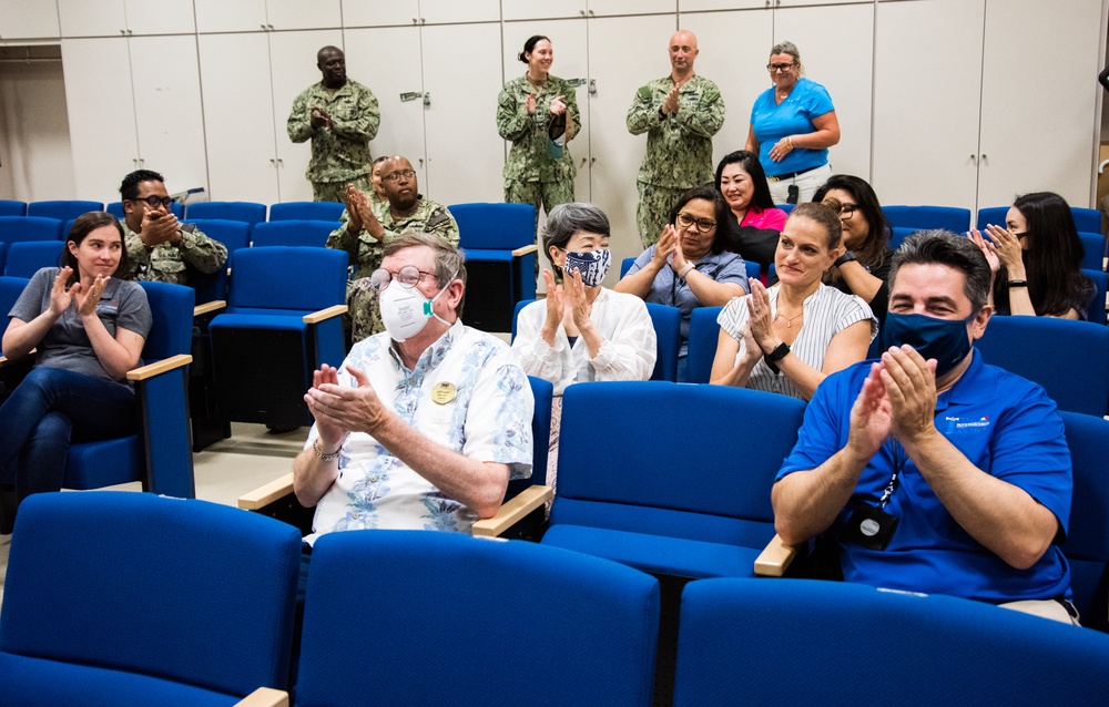 FFSC Yokosuka 43rd Birthday Cake-cutting