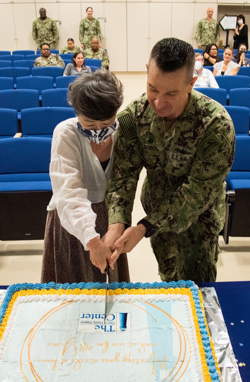 FFSC Yokosuka 43rd Birthday Cake-cutting