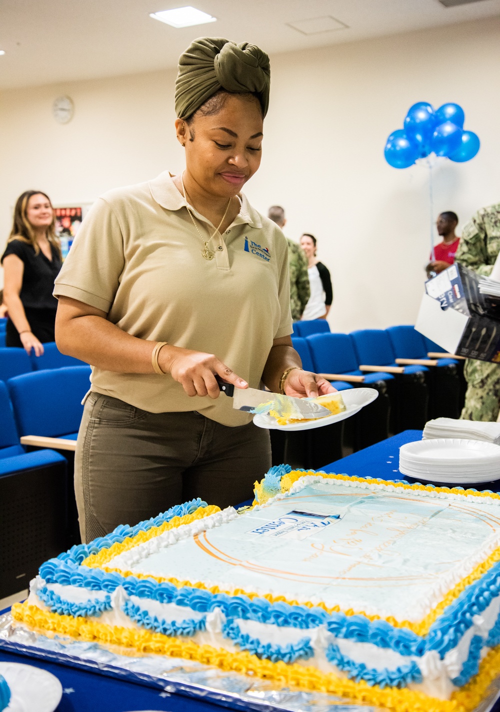 FFSC Yokosuka 43rd Birthday Cake-cutting