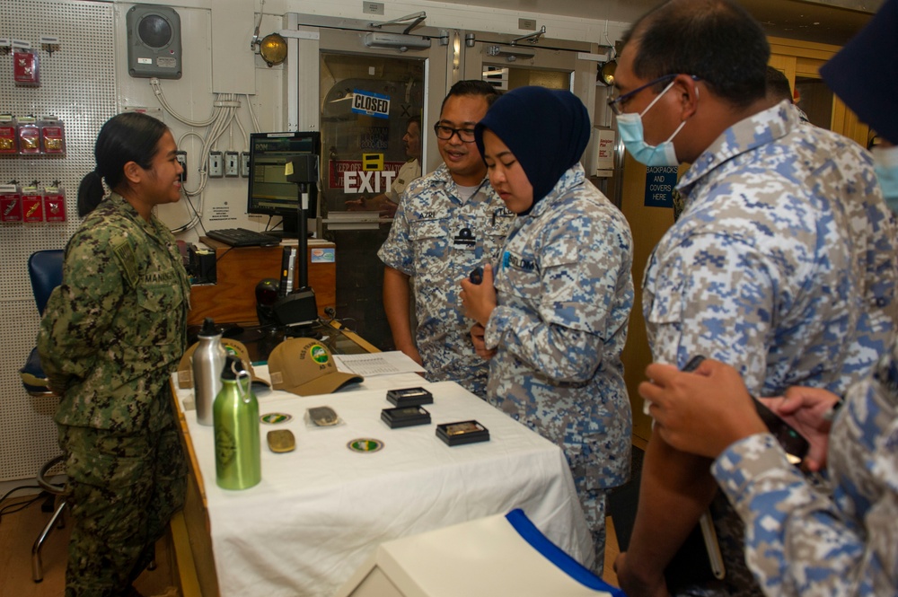 Royal Malaysian Navy Visits Frank Cable