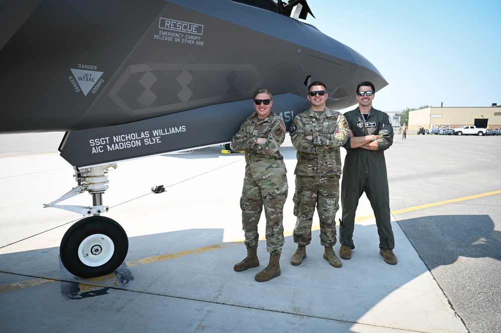 Honor and Privilege: Eielson recognizes Dedicated Crew Chiefs