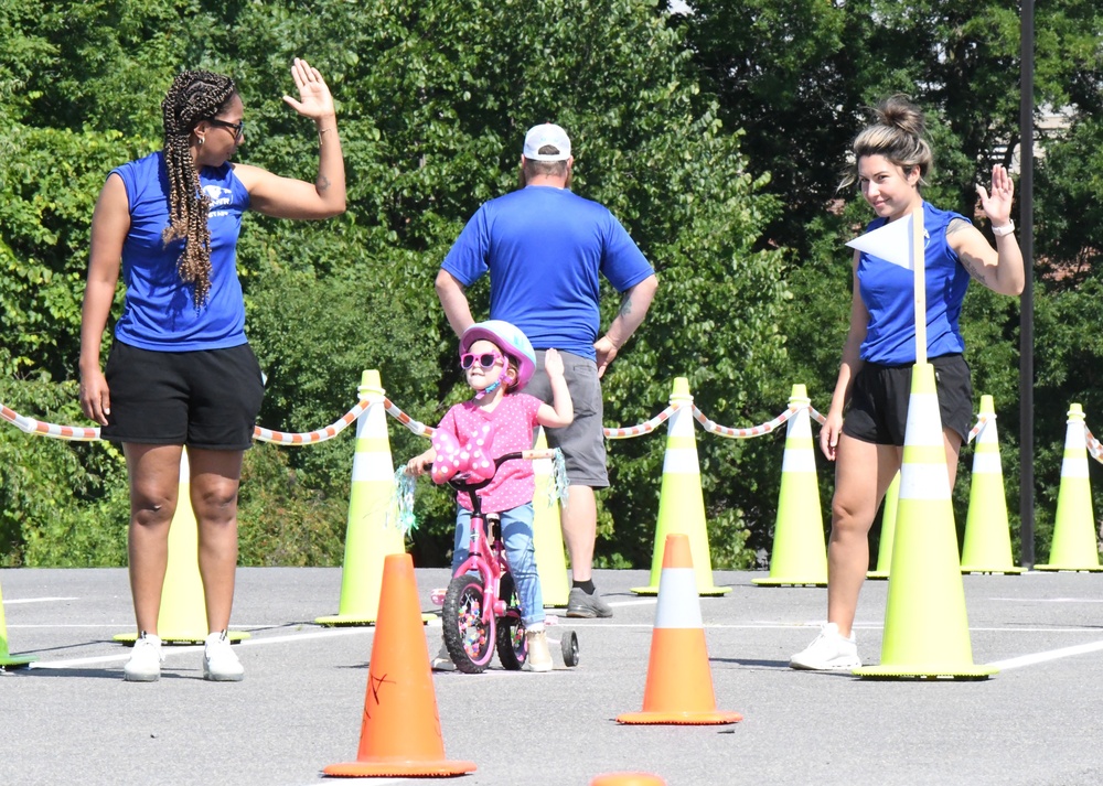 Fort Drum FMWR Bike Rodeo promotes safe riding for children