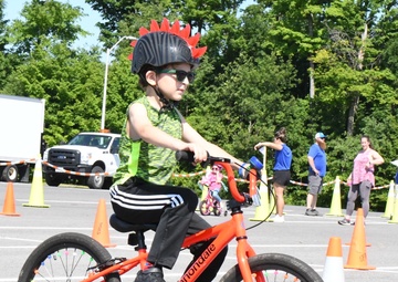 Fort Drum FMWR Bike Rodeo promotes safe riding for children
