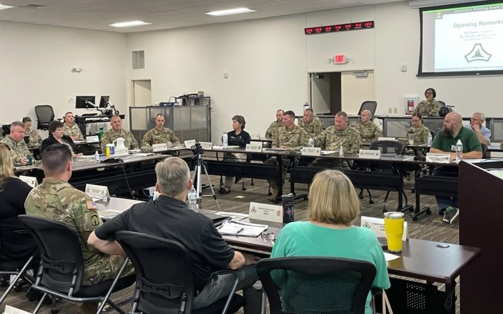 Fort McCoy holds Installation Planning Board meeting with IMCOM-Readiness director