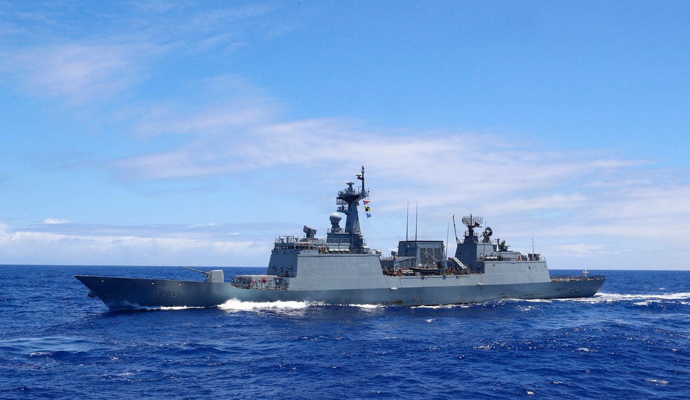 RIMPAC 2022 Fueling At Sea