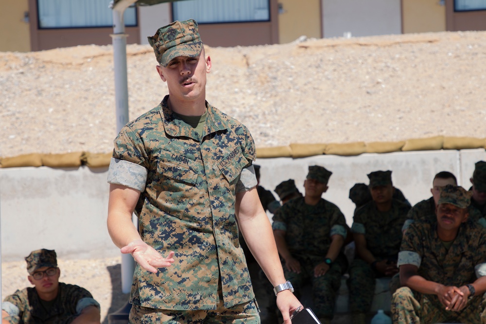 Legal Services Support Team Twentynine Palms Legal Assistance briefs the students at Marine Corps Communication-Electronics School