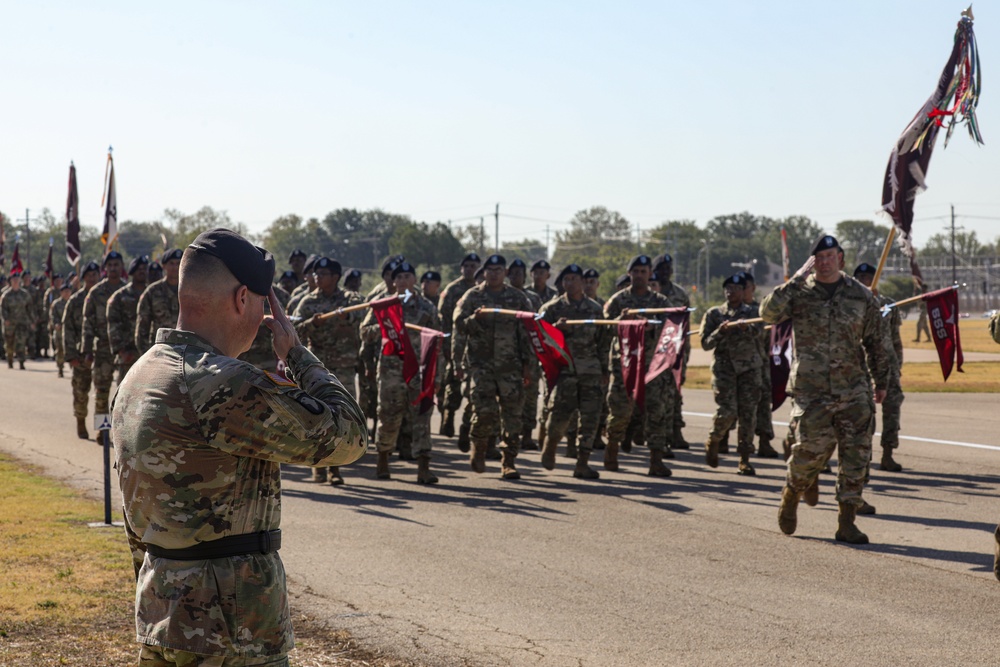 U.S. Army 13th Expeditionary Sustainment Command Celebrates Change of Command.