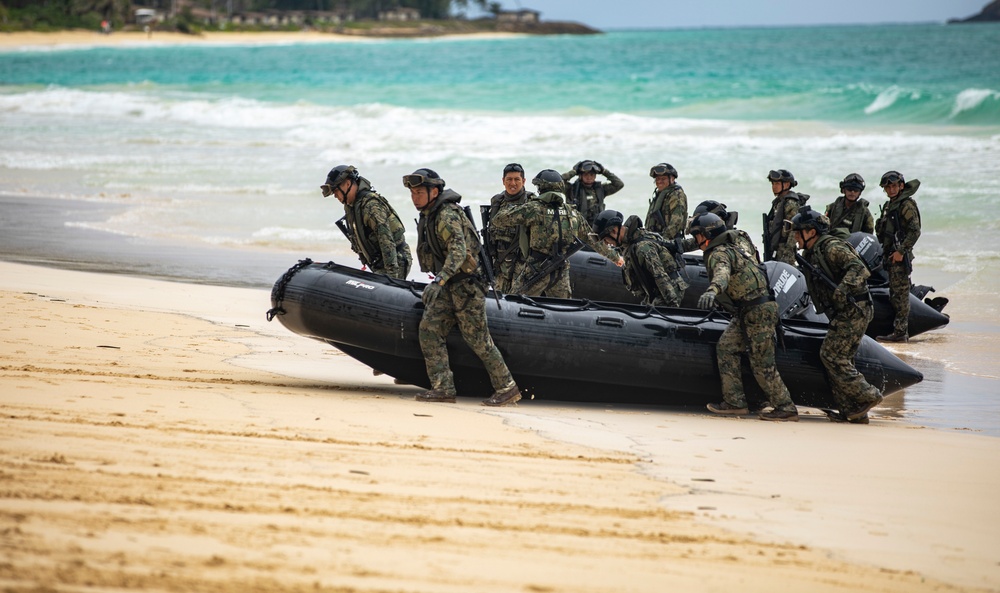 RIMPAC 2022: Mexican Naval Infantry Conducts Small Boat Training
