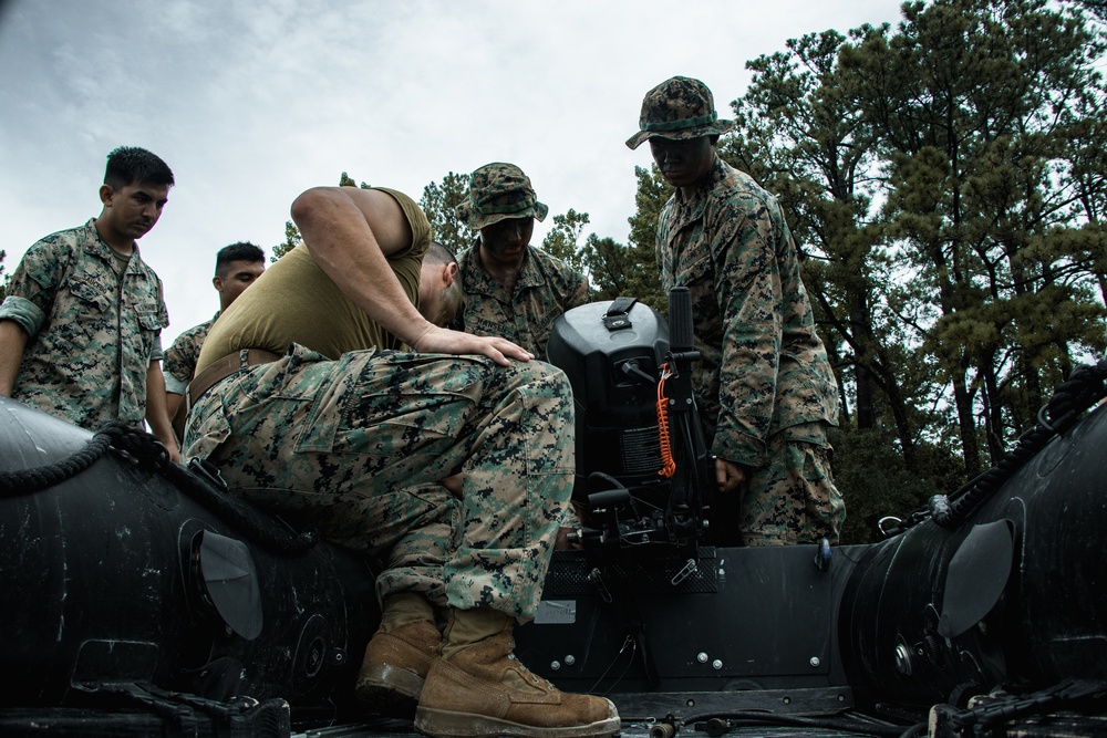 8th Engineer Support Battalion conducts river reconnaissance during Summer Pioneer 22 (Day 1)