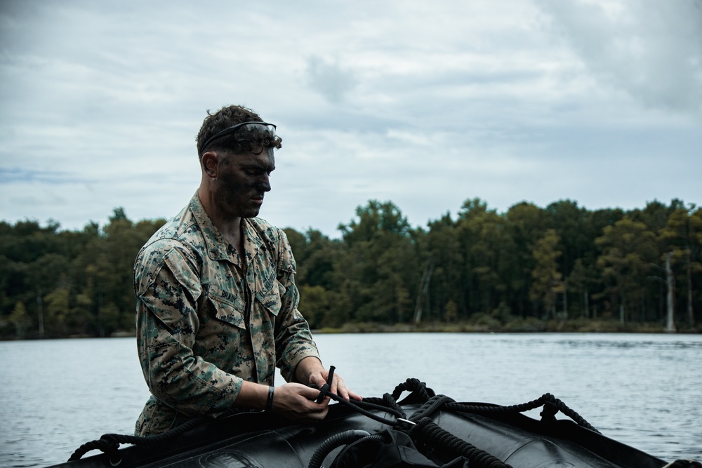 8th Engineer Support Battalion conducts river reconnaissance during Summer Pioneer 22 (Day 1)