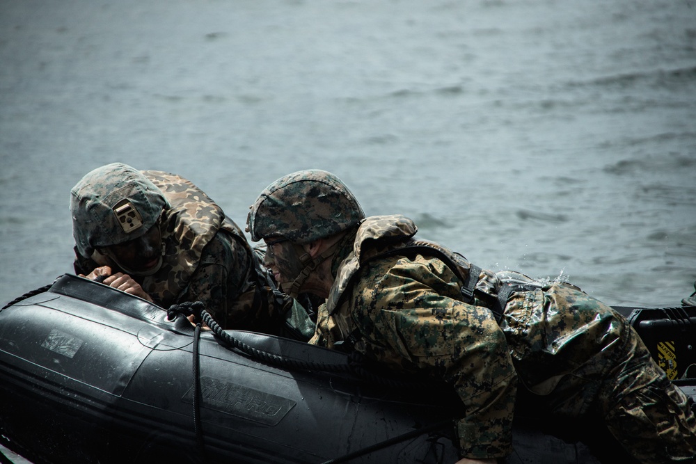 8th Engineer Support Battalion conducts river reconnaissance during Summer Pioneer 22 (Day 1)