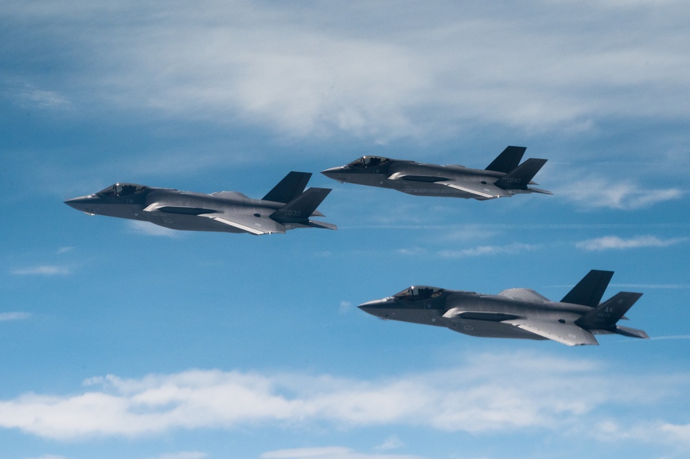 U.S. F-35’s conduct combined training with ROKAF