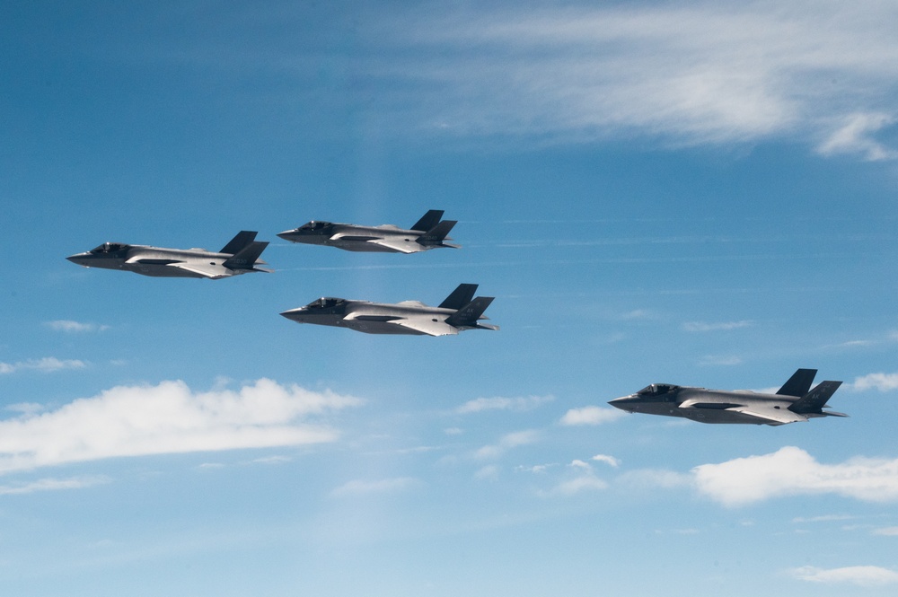 U.S. F-35’s conduct combined training with ROKAF