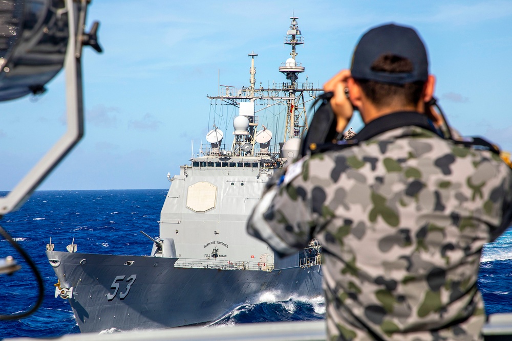 HMAS Supply refuels Multi-National ships