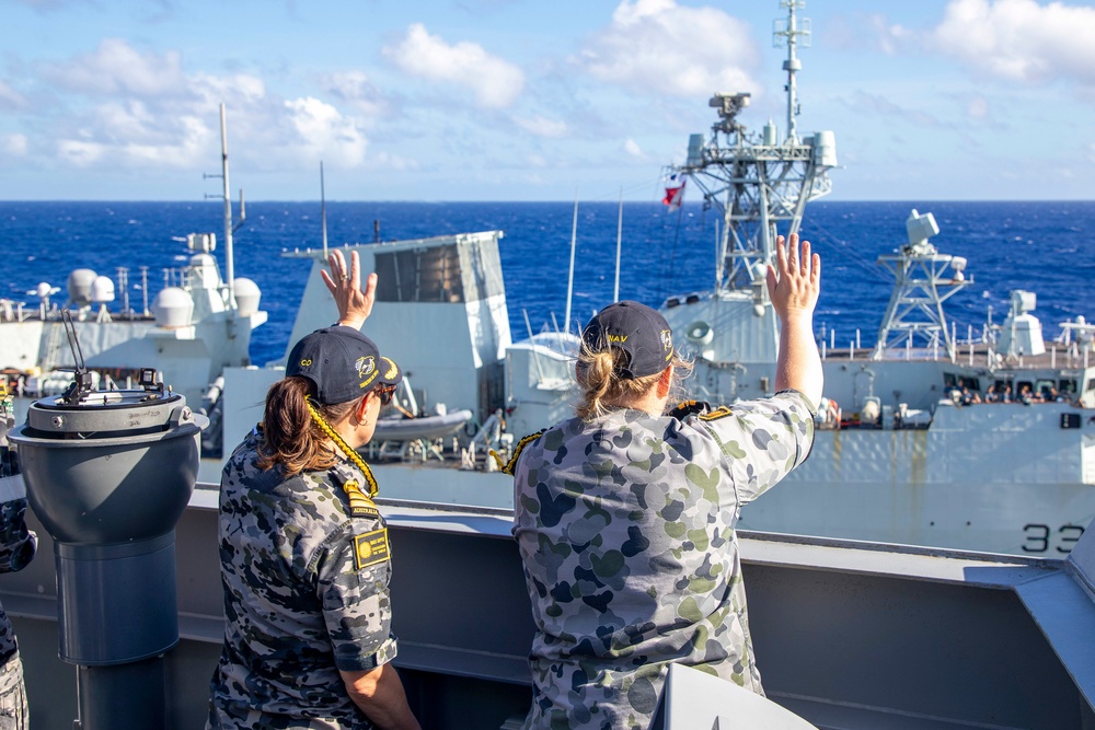 HMAS Supply refuels Multi-National ships