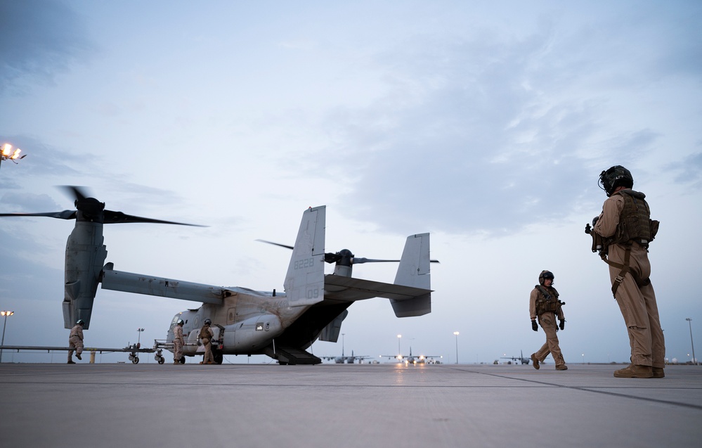 USMC MV-22 conducts training over Gulf of Aden