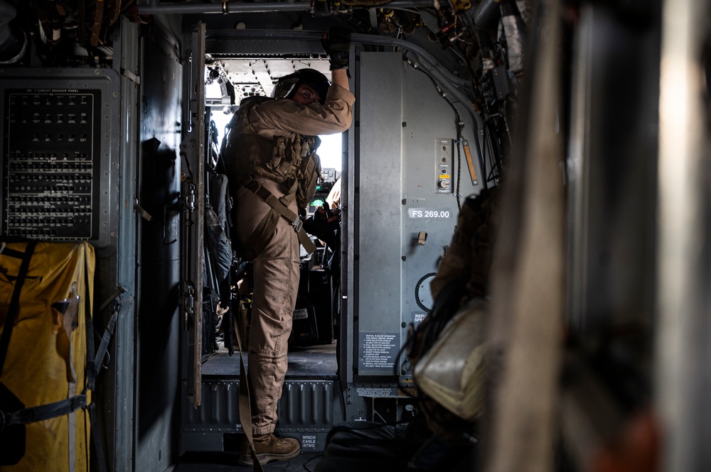 USMC MV-22 conducts training over Gulf of Aden