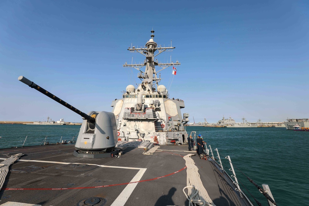 USS Cole pulls into Rota, Spain