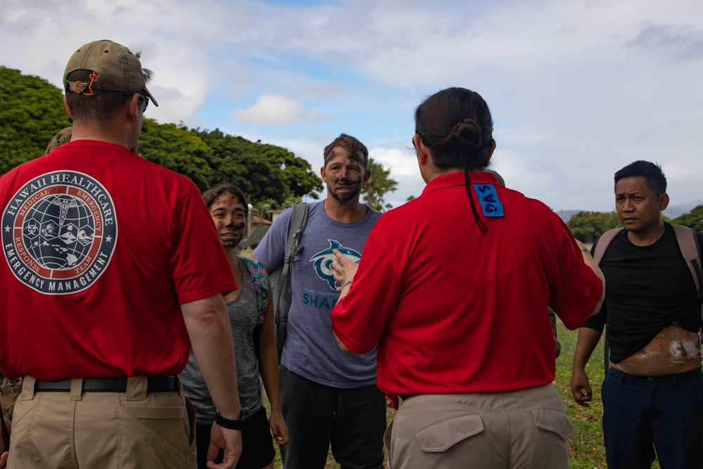 Participants conduct Humanitarian Aid Disaster Relief during RIMPAC 2022