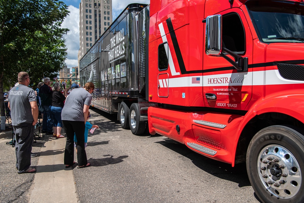 Battle Creek hosts the Wall that Heals