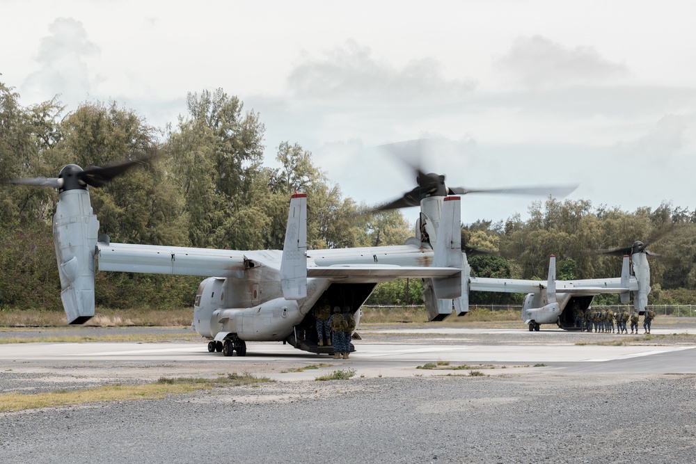 Multinational Partners Conduct Flight Operations during RIMPAC 2022