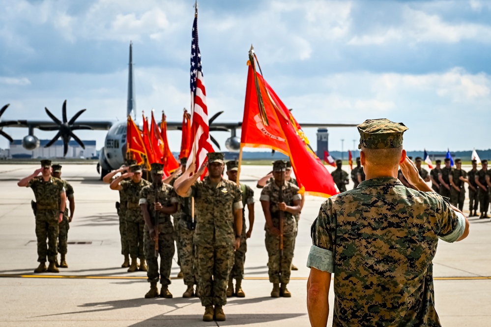 Marine Aircraft Group 49 holds Change of Command