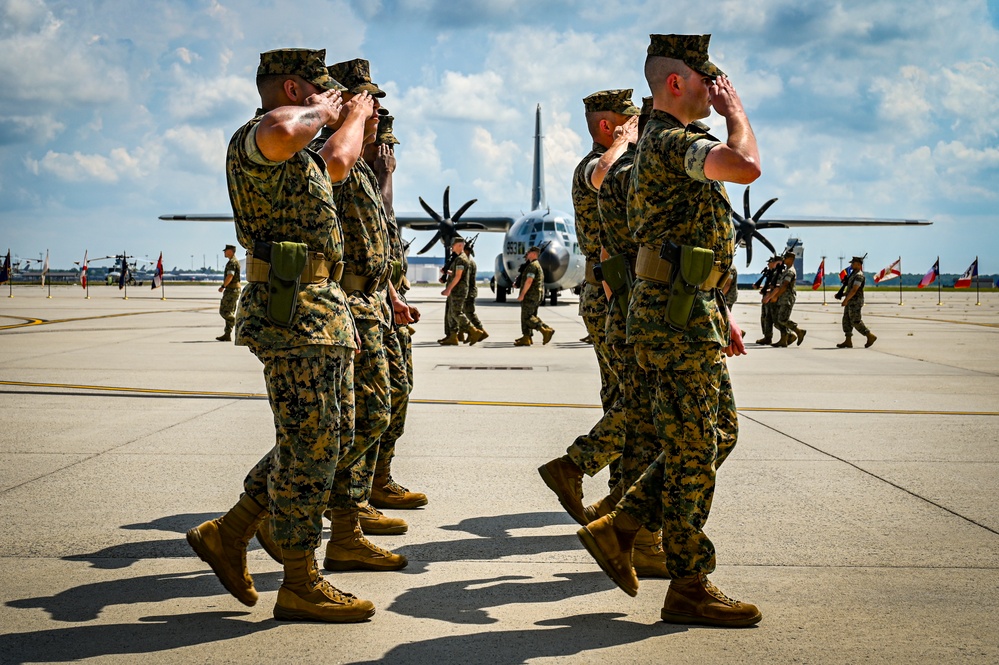 Marine Aircraft Group 49 holds Change of Command