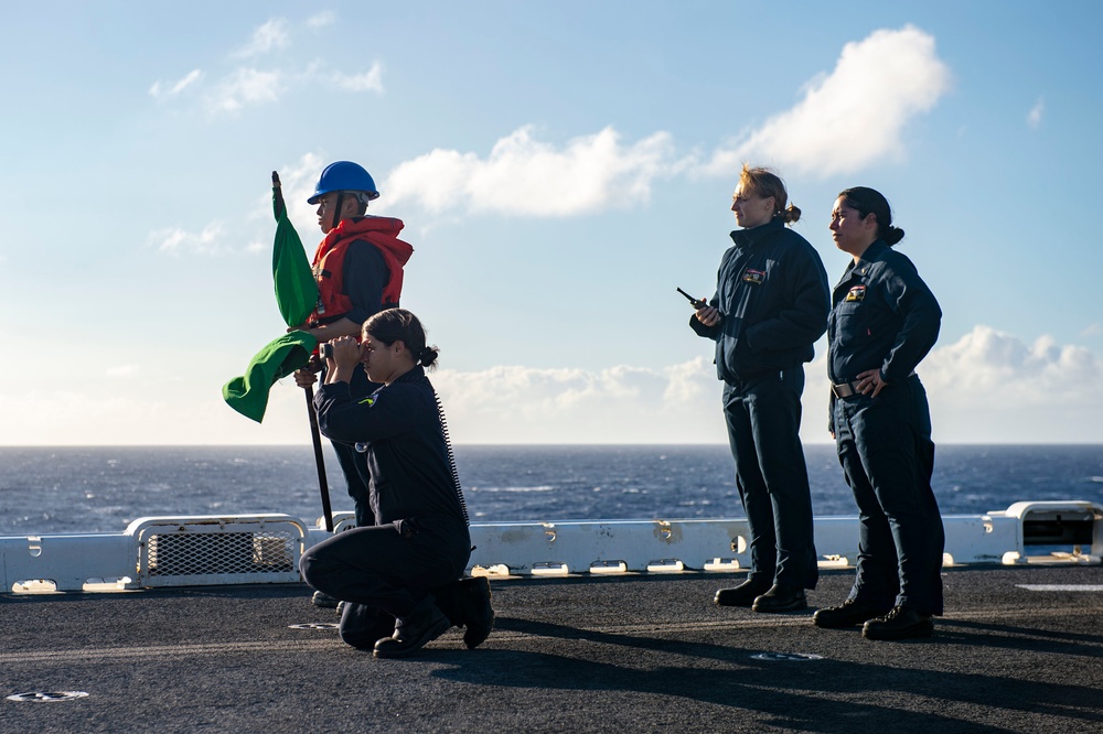 USS Essex Conducts Fueling-at-Sea With USNS Pecos During RIMPAC 2022