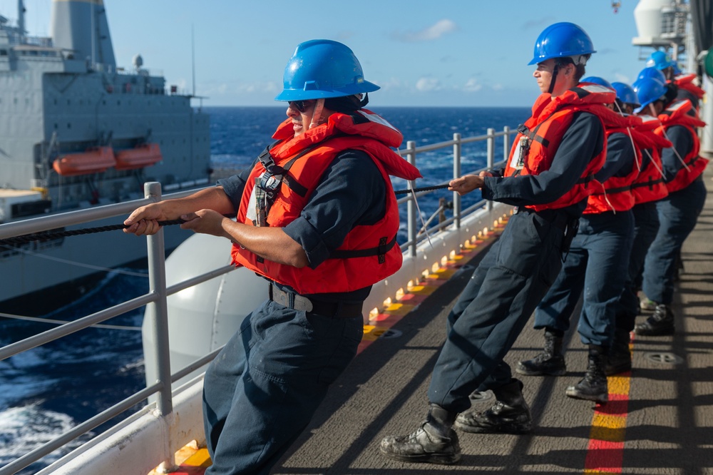 USS Essex Conducts Fueling-at-Sea With USNS Pecos During RIMPAC 2022