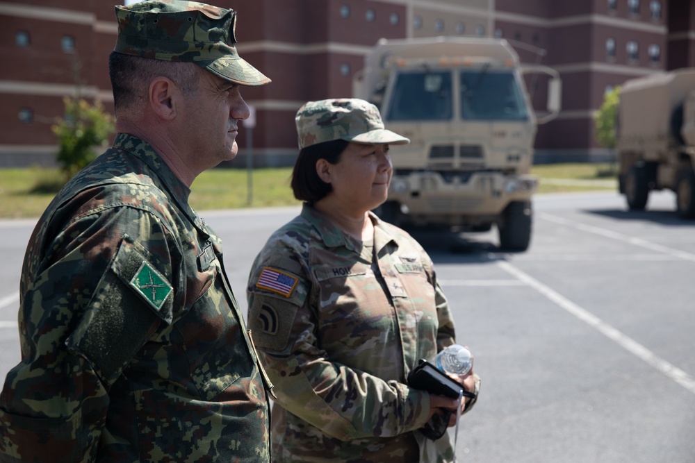 NJ Adjutant General and Albanian Armed Forces Commander visit XCTC