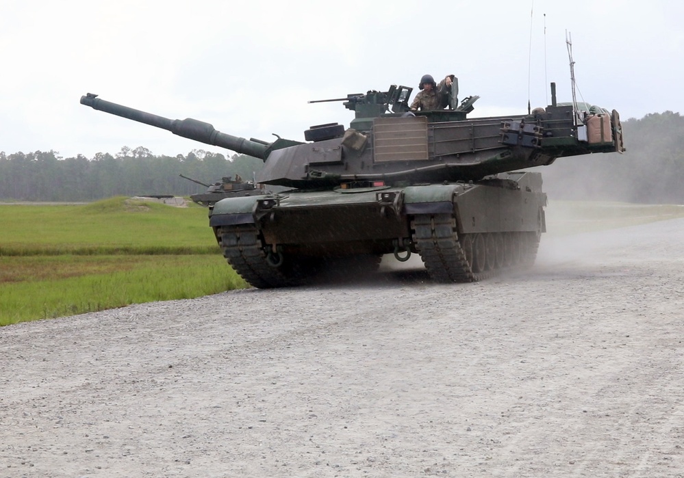 Mustang Squadron demos modernized tank during family day