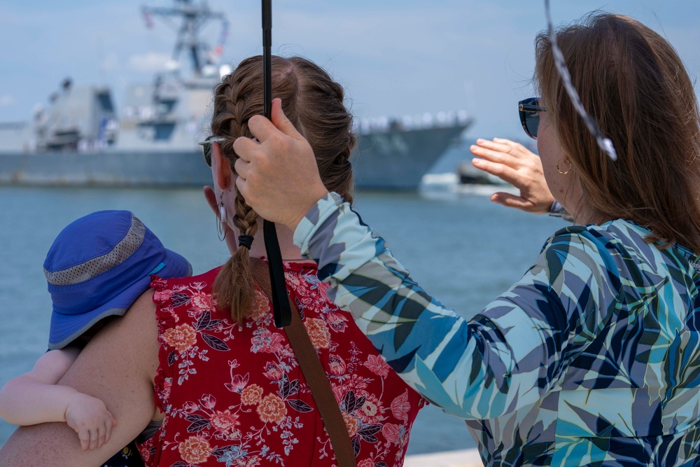 USS Nitze Departs on Deployment