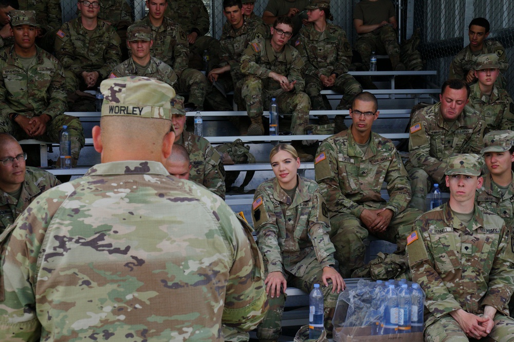 CSM Worley addresses 1069th MPs at Annual Training