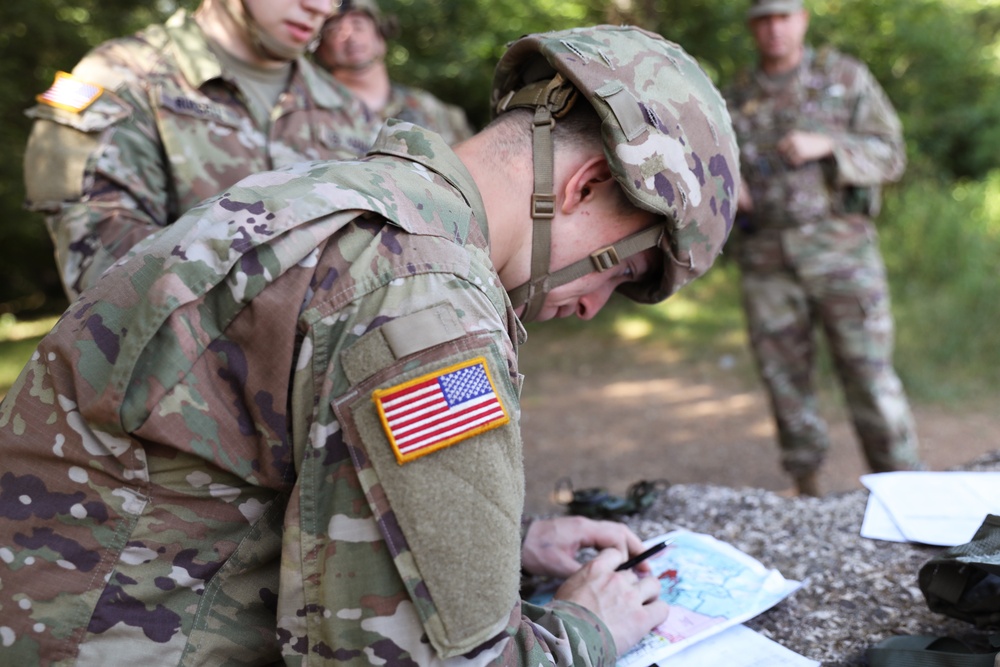 337th does land Navigation training