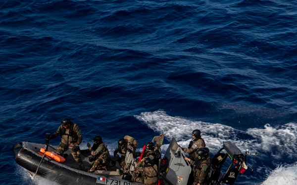 USS Gridley conducts VBSS with FS Prairial