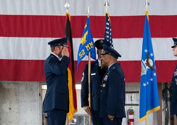 52nd MMG changes command