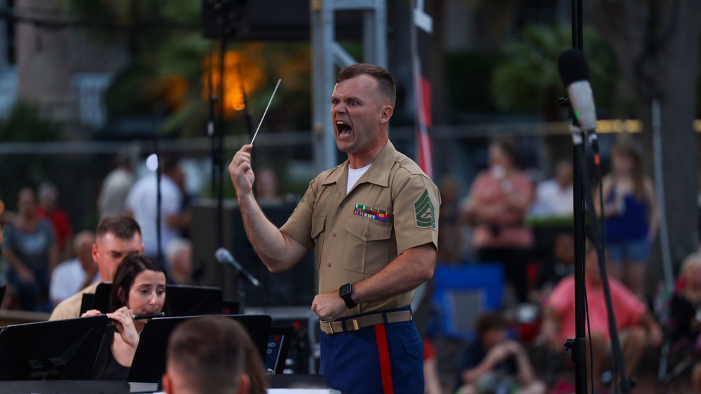 Parris Island Marine Band Performs at the Beaufort Water Festival