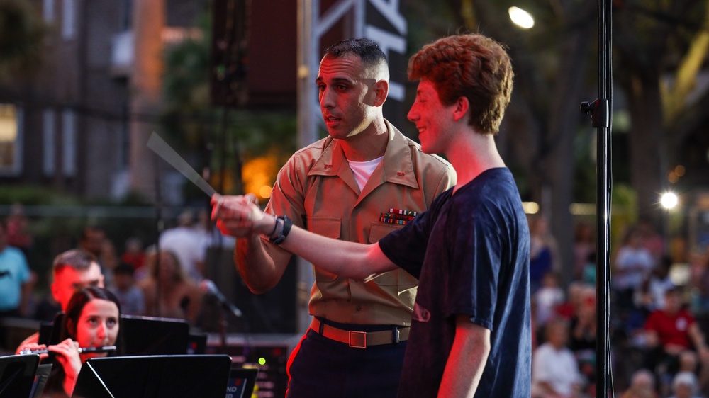 Parris Island Marine Band Performs at the Beaufort Water Festival