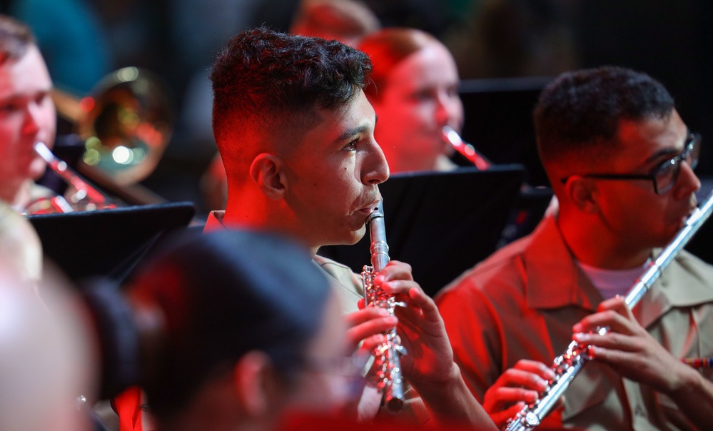 Parris Island Marine Band Performs at the Beaufort Water Festival