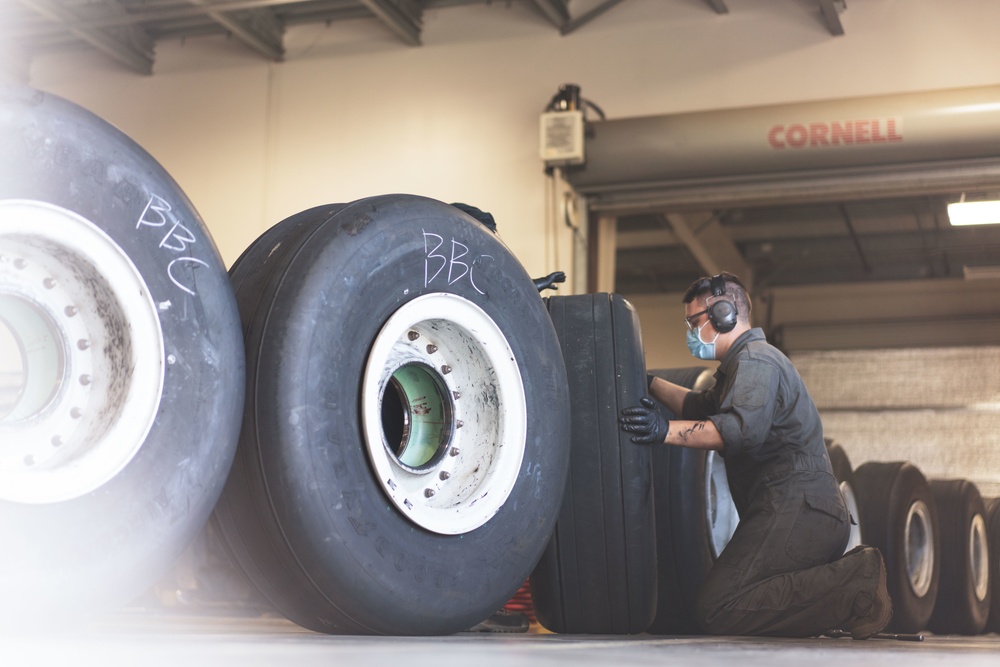 60th MXS wheel and tire shop