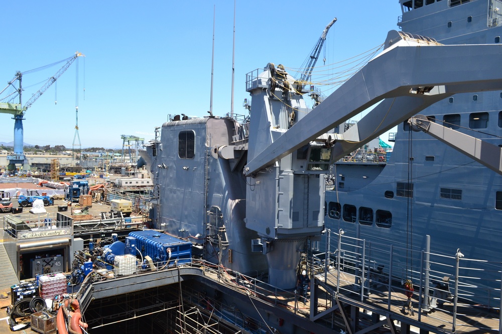 USS COMSTOCK CRANE PRESERVATION